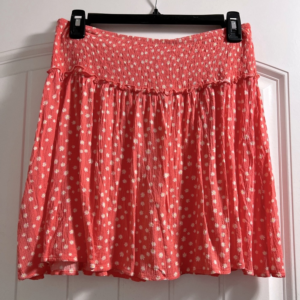 Ditsy Floral Smocked Waist Skirt